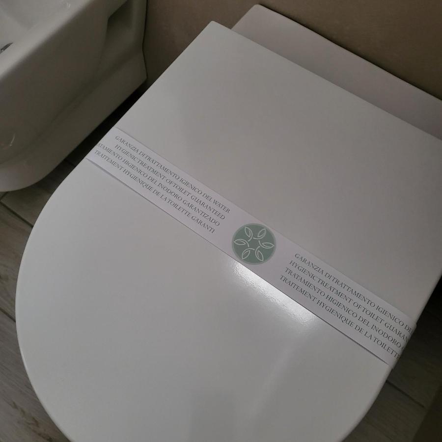 ホテル Nel Salotto Di Napoli エクステリア 写真